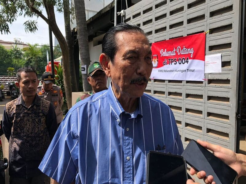 Kenaikan PPN 12 Persen Ditunda Sementara, Luhut Ungkap Rencana Pemerintah Berikan Bantuan Sosial