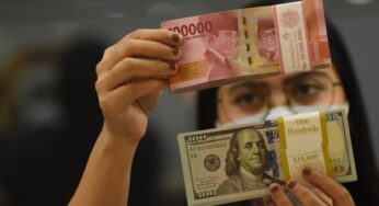 Rupiah Menguat Menjelang Akhir Pekan, Capai Rp15.632