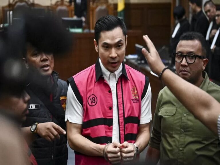 Dituding Nikmati Rp300 Triliun, Harvey Moeis Buka Suara di Tengah Ancaman Hukuman 12 Tahun Penjara
