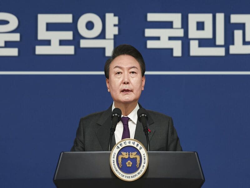 Presiden Korea Selatan Yoon Suk Yeol Terancam Hukuman Mati di Tengah Krisis Politik