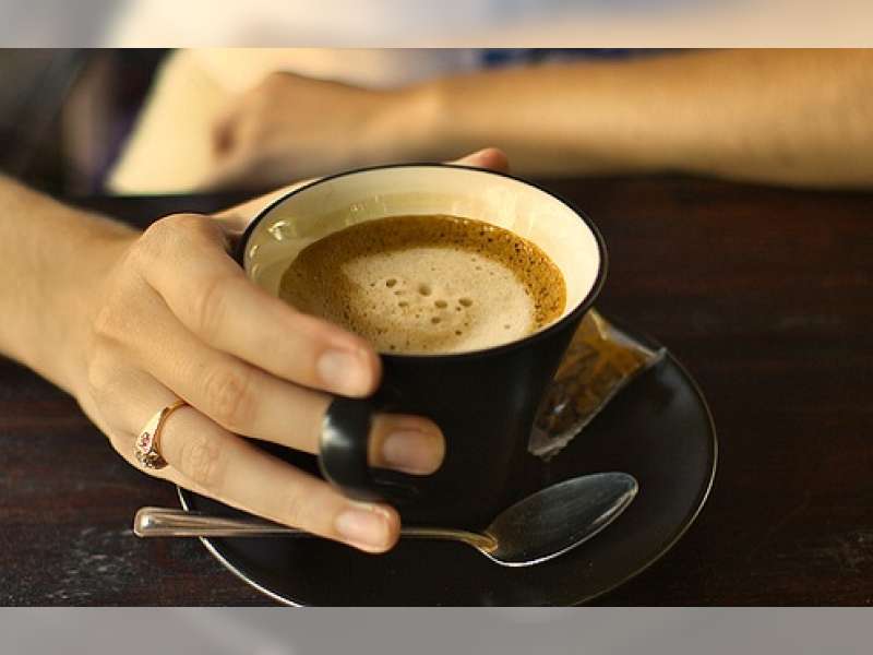 Minum Kopi