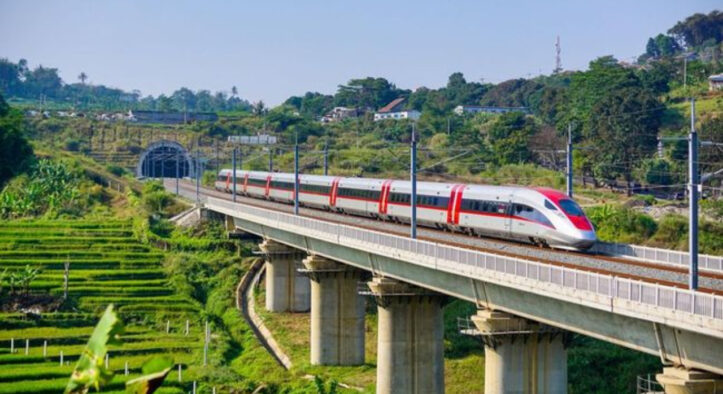 Proyek Kereta Cepat Diperpanjang Hingga Surabaya, Menhub Tegaskan Tanpa APBN