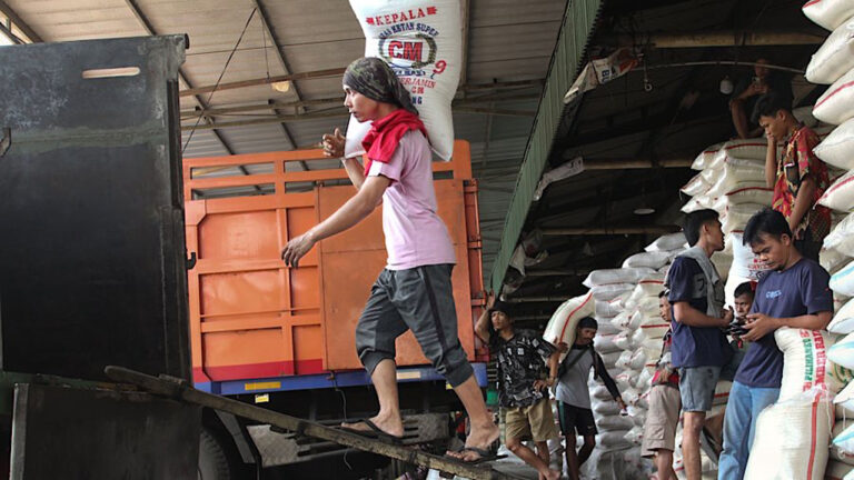 Pengusaha Akui 40 Persen Penggilingan Padi Tutup Usai Penegakan Kasus Beras Oplosan
