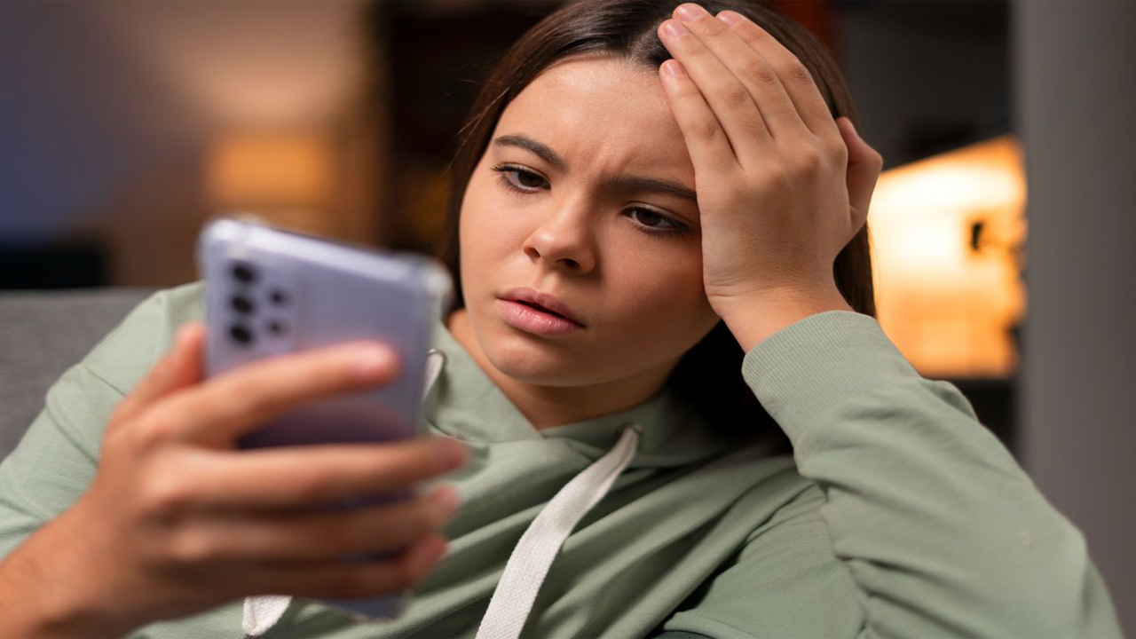 5 Strategi Efektif agar Tidak Tergoda Menghubungi Mantan Setelah Lost Contact