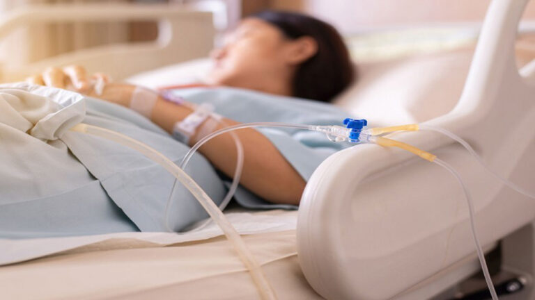 Bahaya Tersembunyi di Balik Matcha: Kisah Wanita Masuk RS Akibat Konsumsi Rutin