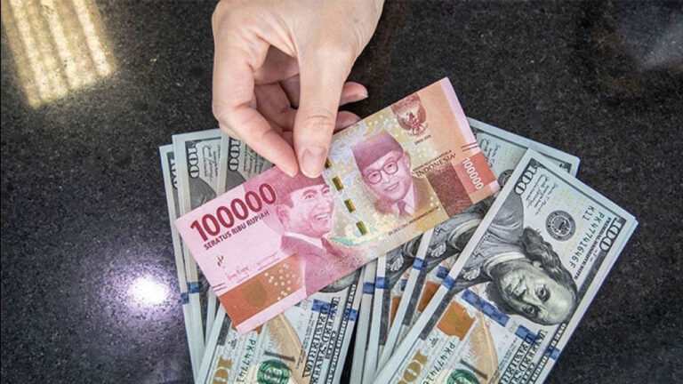 Rupiah Tertekan ke Level Rp16.578 per Dolar AS, Analis Sebut Dampak Pernyataan The Fed