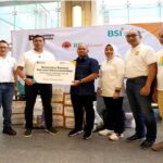 Dirut BSI Pimpin Pengiriman Bantuan 27 Ton untuk Masyarakat Aceh