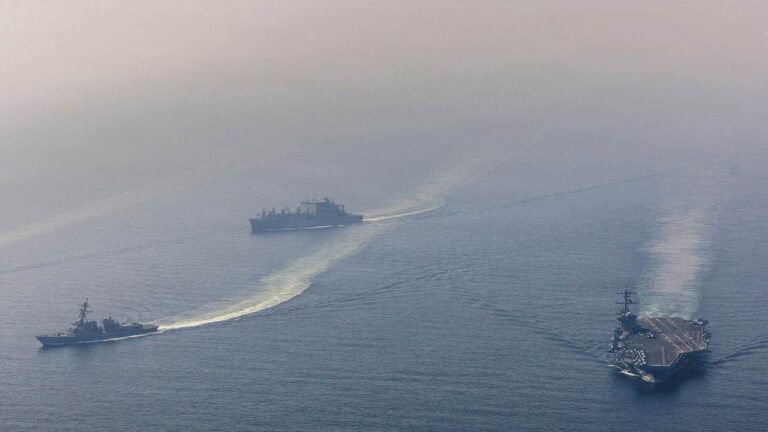 AS Tarik Seluruh Kapal Perang dari Bahrain, Sinyal Segera Serang Iran?