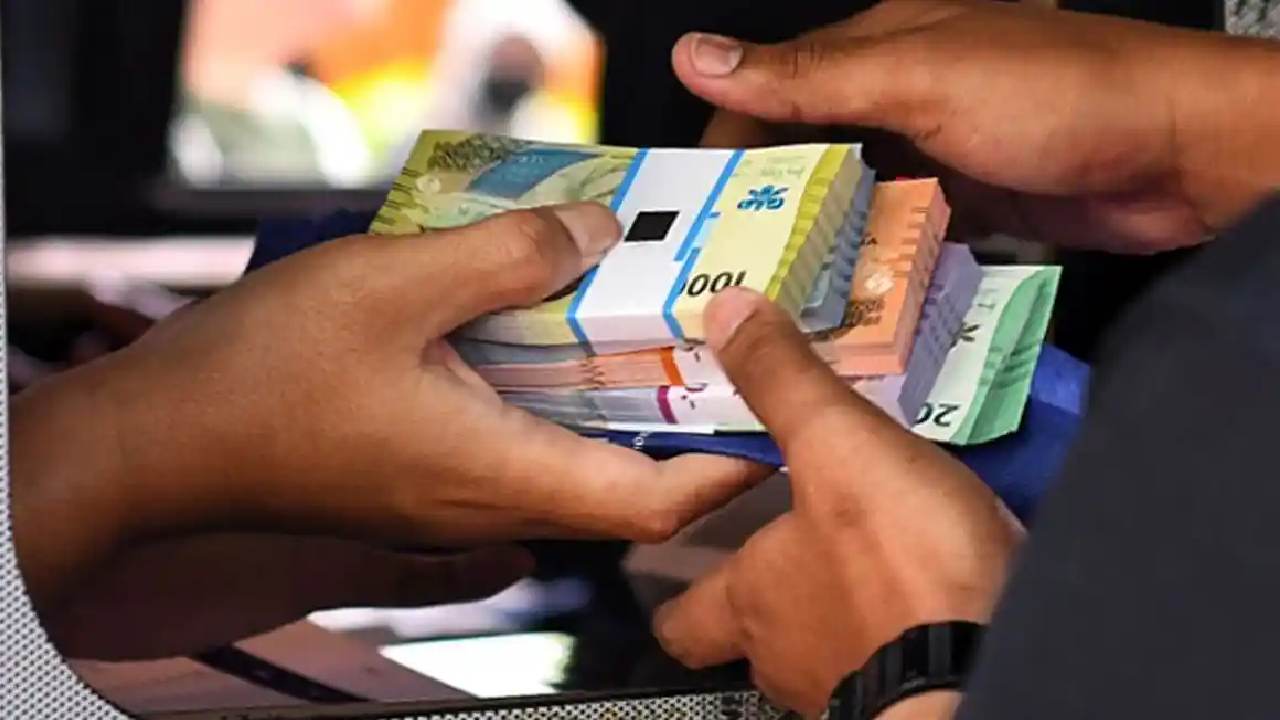 Rupiah Menguat Tipis ke Rp 16.888 Per Dollar AS pada 20 Februari 2026