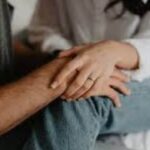 Takut Masa Depan Suram, Banyak Orang Kini Ragu Punya Anak