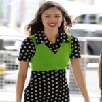 Olivia Rodrigo Tampil Memukau dengan Gaun Vintage Peggy Moffitt, Menghidupkan Kembali Ikon Fashion Tahun 1970-an